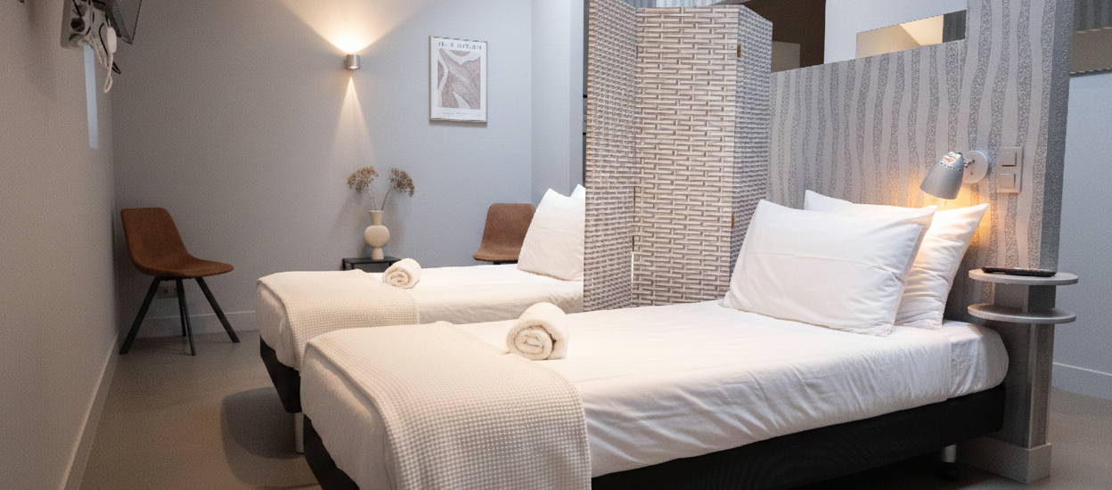 24 persons, 12 suites bathrooms| large kitchen Main Image