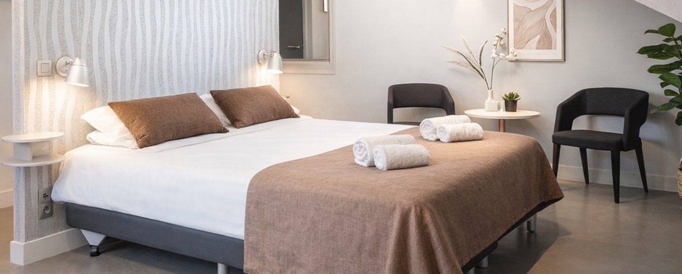 Luxe Suite, Near Station & Free WiFi Main Image