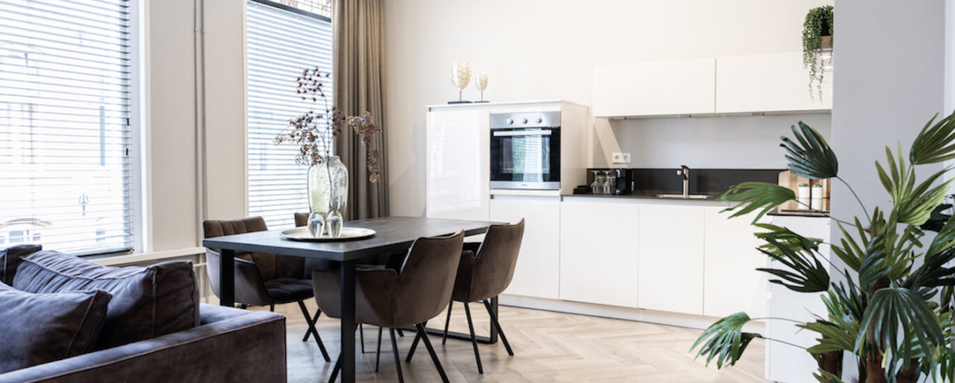 XXL loft with bath located Stadsvilla Main Image