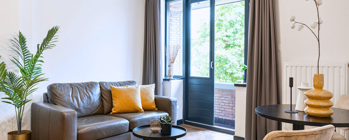 Stylish Studio with Balcony, Near Tilburg Station Main Image