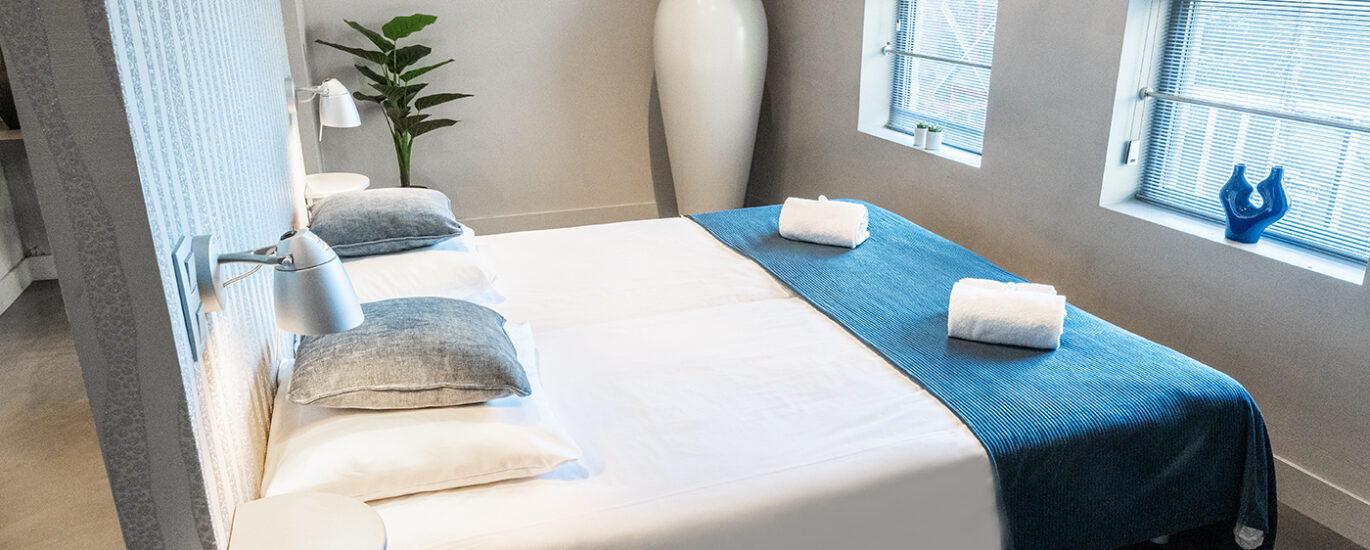 Aesthetic Room Bed en Koffie Weaving Mill Main Image