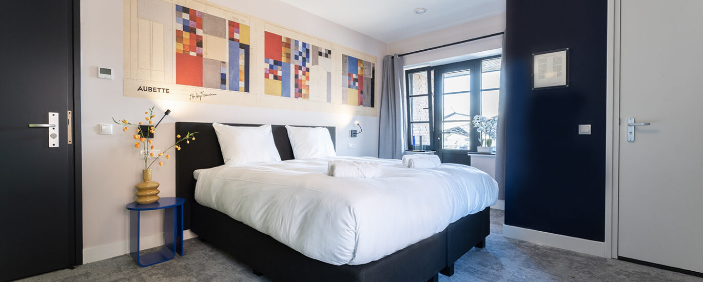 Tilburg City apartment w private kitchen, aircon Main Image