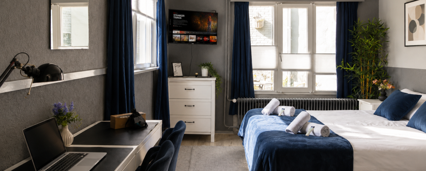 Large Holiday Home Geertruidenberg – Group stay Main Image