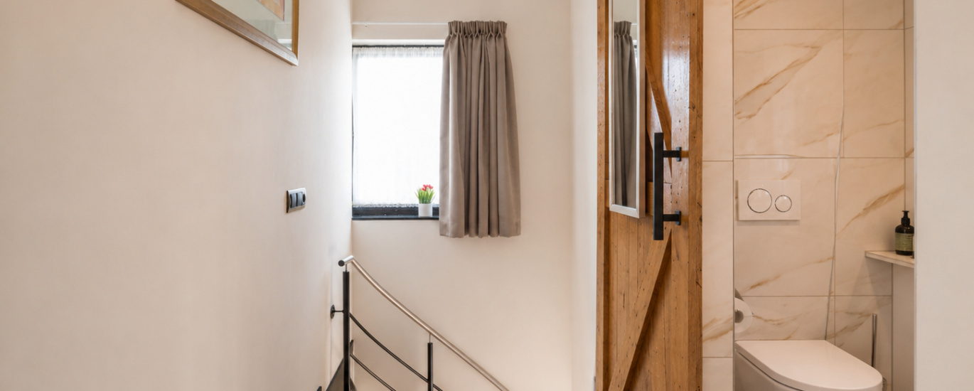 Van Gorp: Harmony R5 airbnb only Main Image
