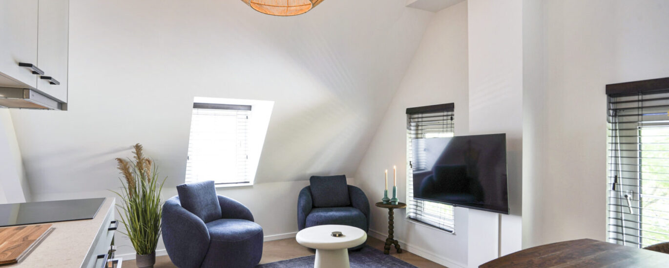 Designer apartment for couples, city centre Main Image